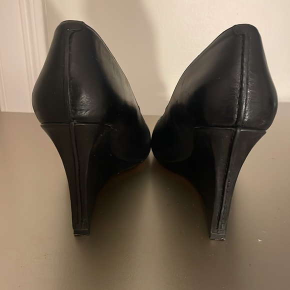 Clark’s - leather, pointed toe, wedge heel - size 9.5 - Picture 3 of 8